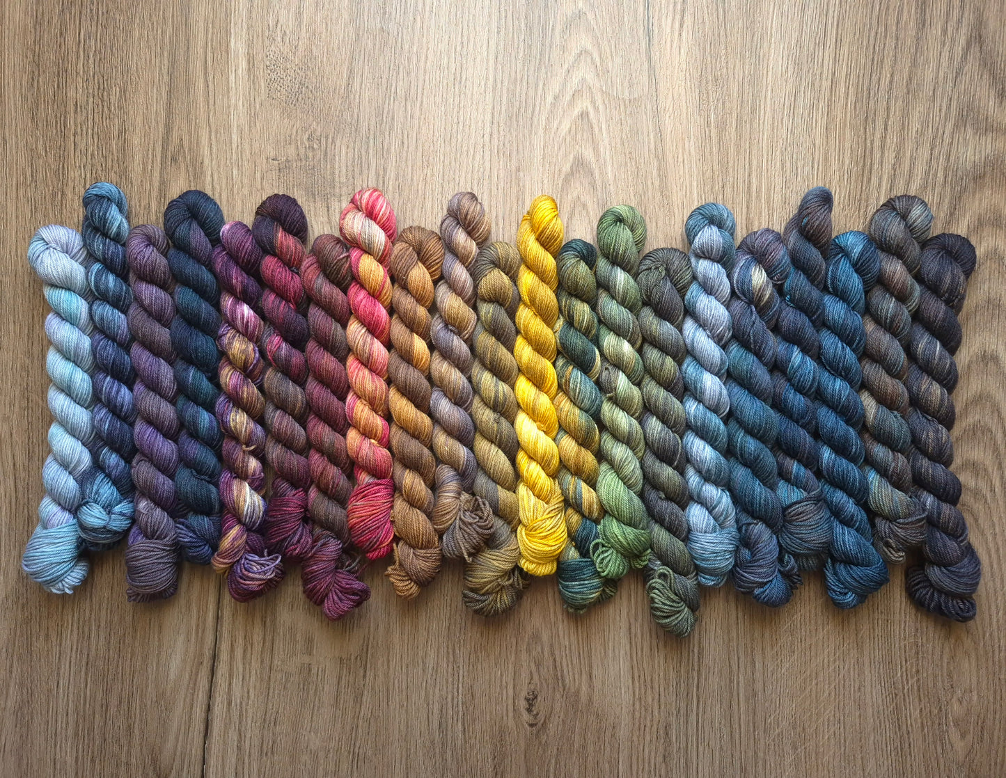 The Hobbit Mini Skein Set
