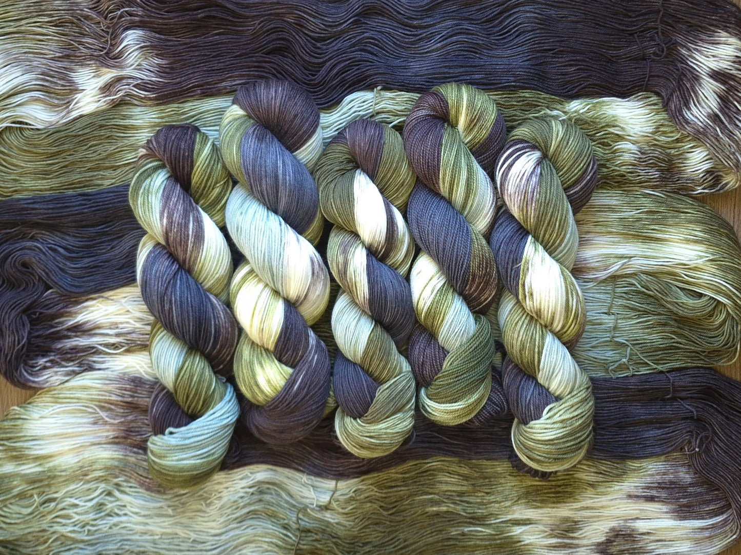 'The Hand Flex' | Pride & Prejudice Collection