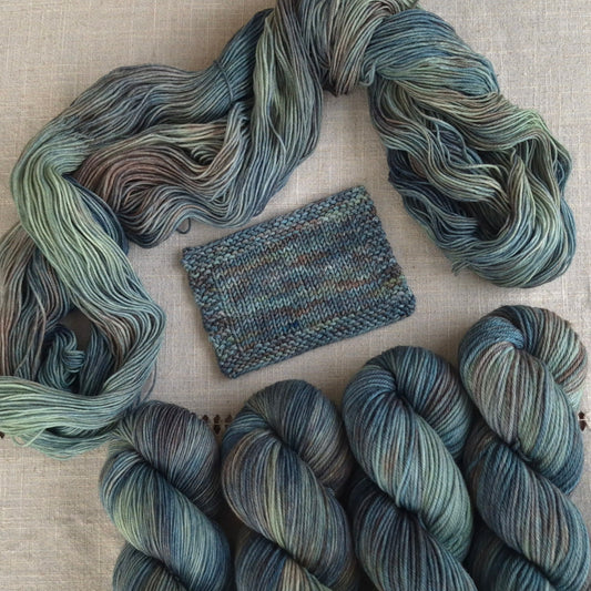 Brachiosaurus | Jurassic Yarn Collection